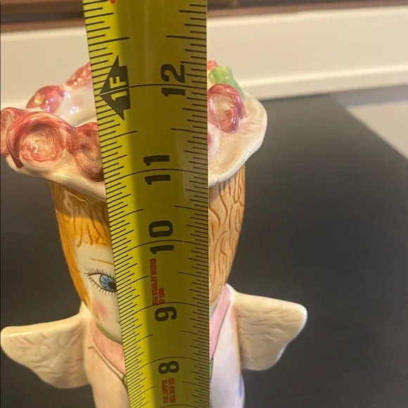 Vintage Susan Paley Ganz Bella
Casa Grace Rose Pink Angel Vase - Picture 15 of 16